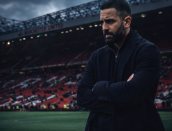 Ruben Amorim Dipecat MU, Fans Setan Merah Terbelah